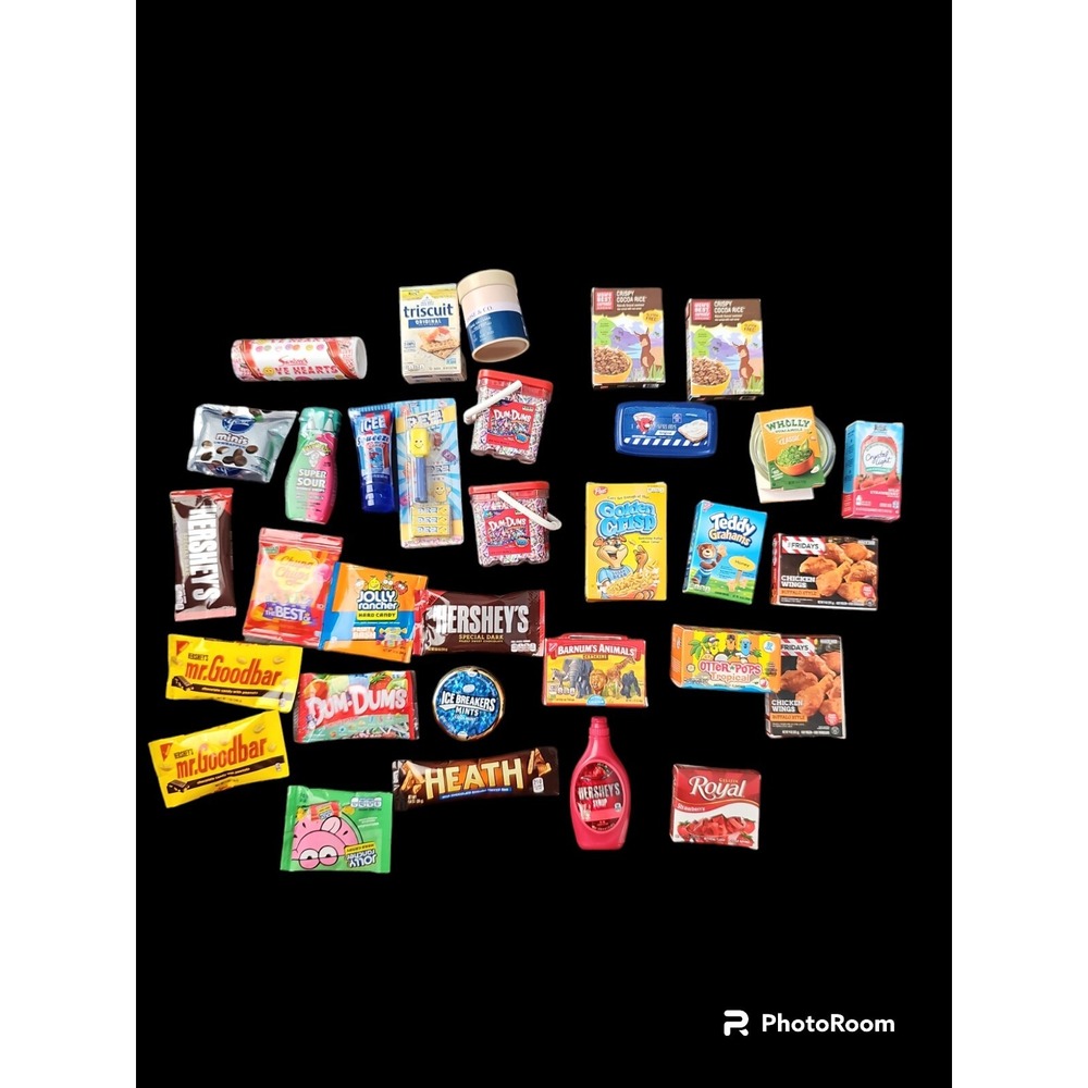 Zuru Mini Brands Lot of 32- Featuring Rare GOLDEN Ice Breakers Mints